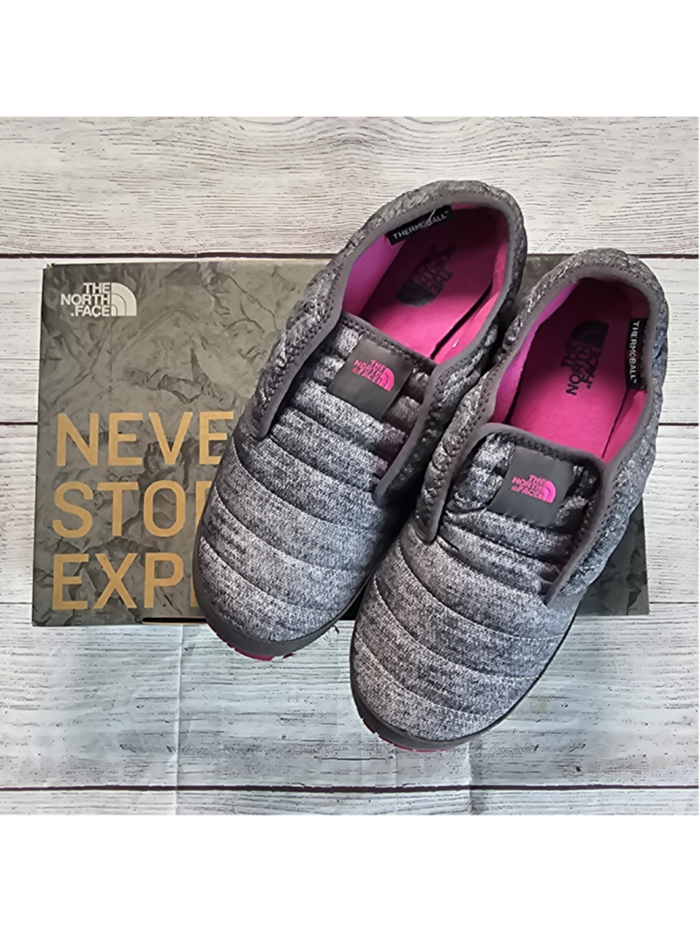 NWT North Face sz 8 Women's thermoball traction mule II, grey/pink camp slippers